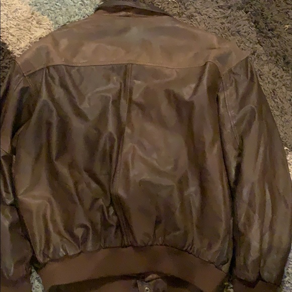 Greg Bell leather Bomber Jacket - Picture 2 of 3
